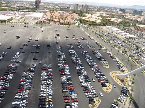 linq high roller parking